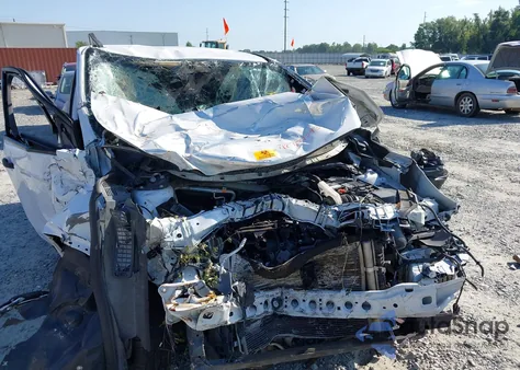 2017 Ford Escape S z USA, uszkodzony, nr VIN 1FMCU0F7XHUE55749